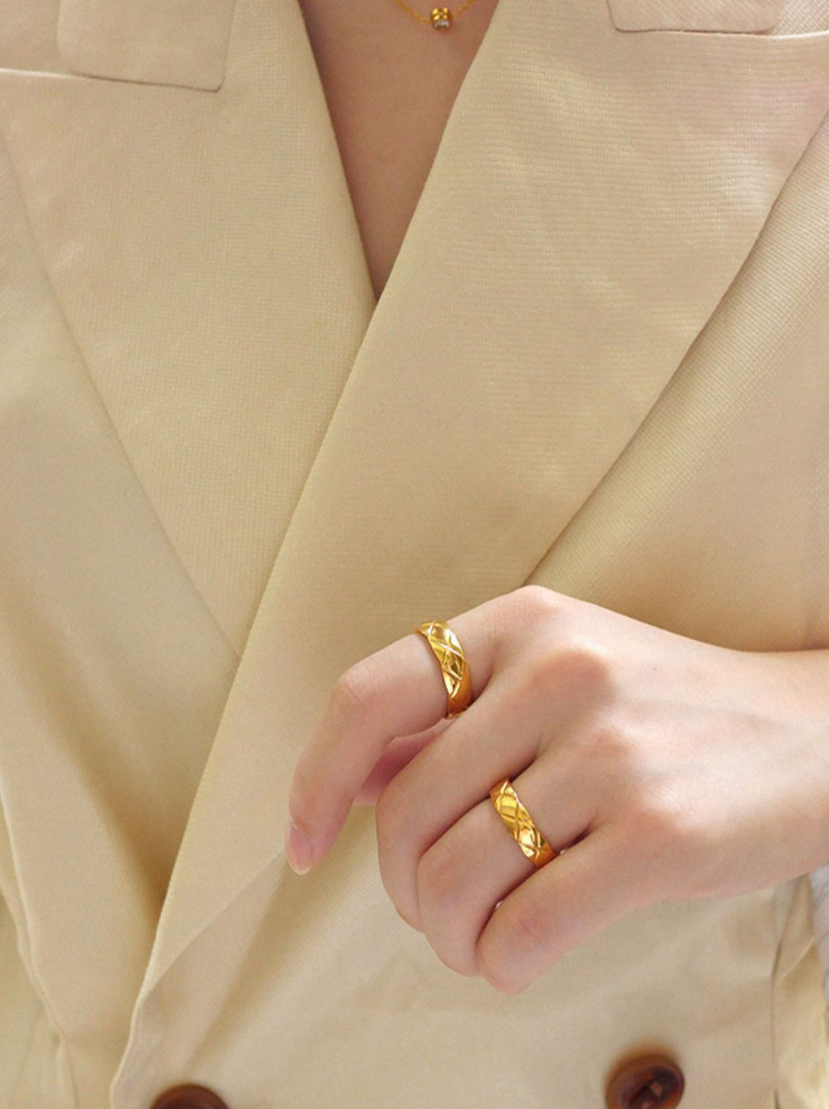 Gold/ Silver Thin Quilted Ring