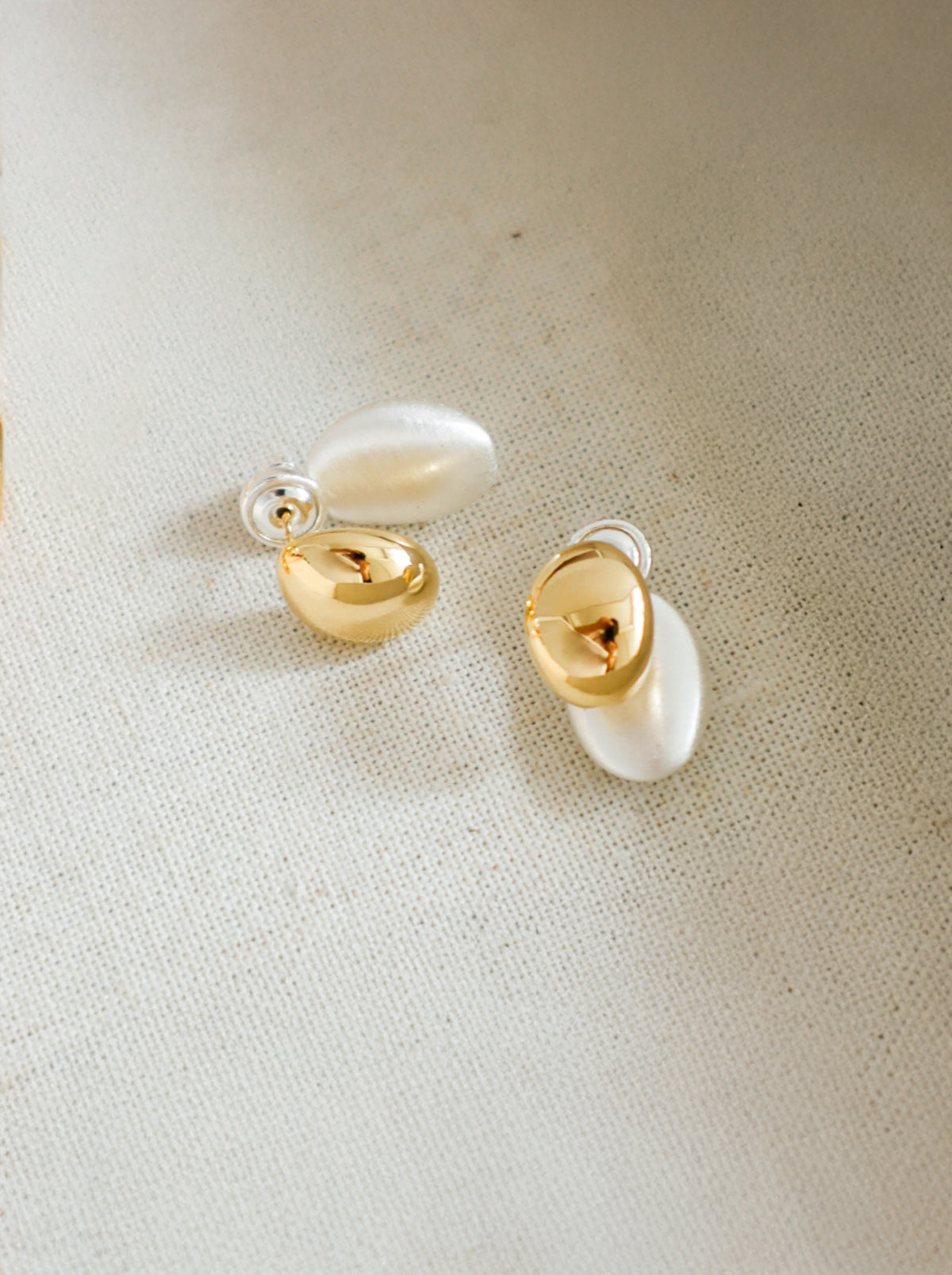 Gold Silver Brushed Beans Duo Tone Stud Earrings