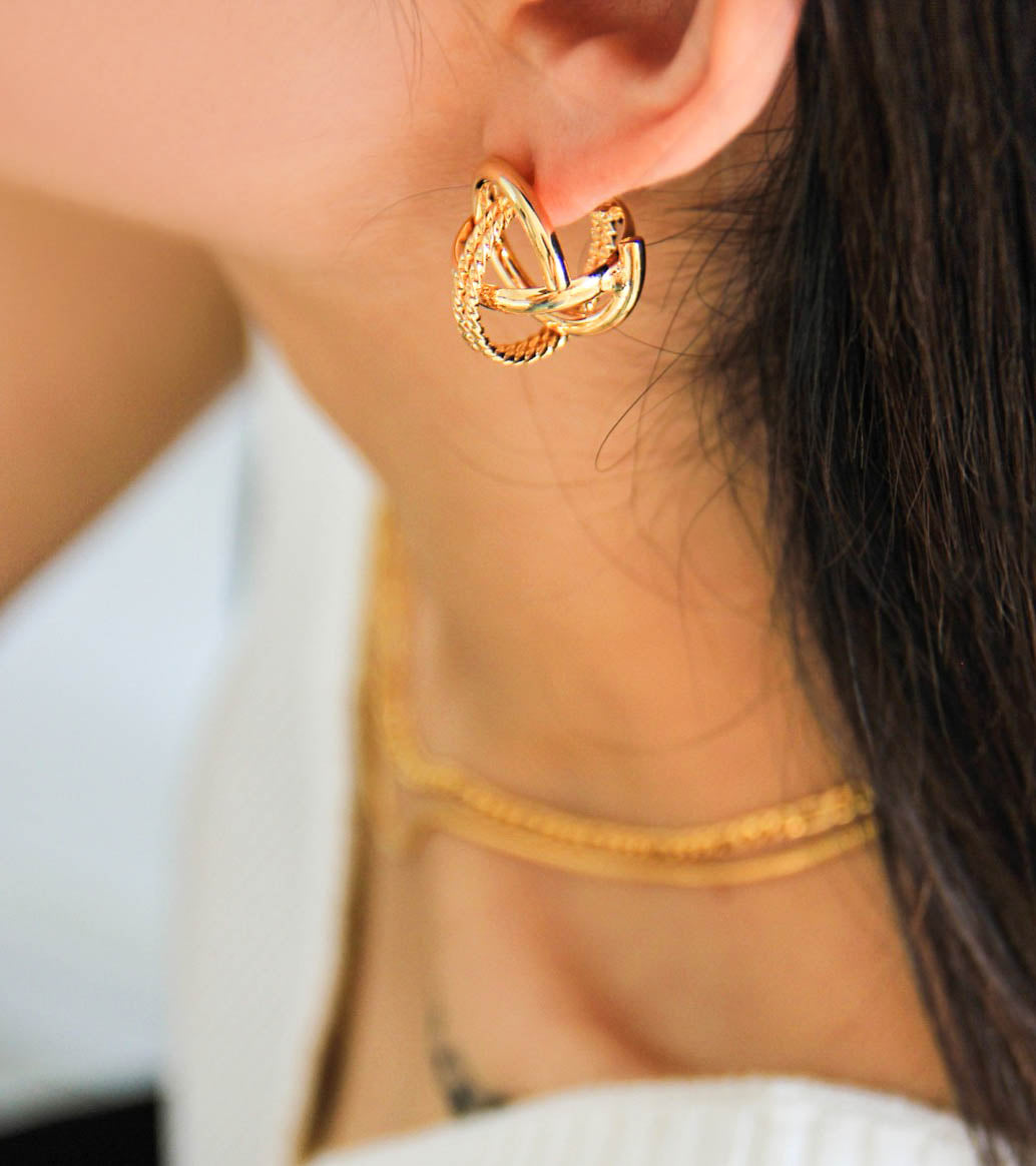 Gold 3D Geometric Links Stud Earrings