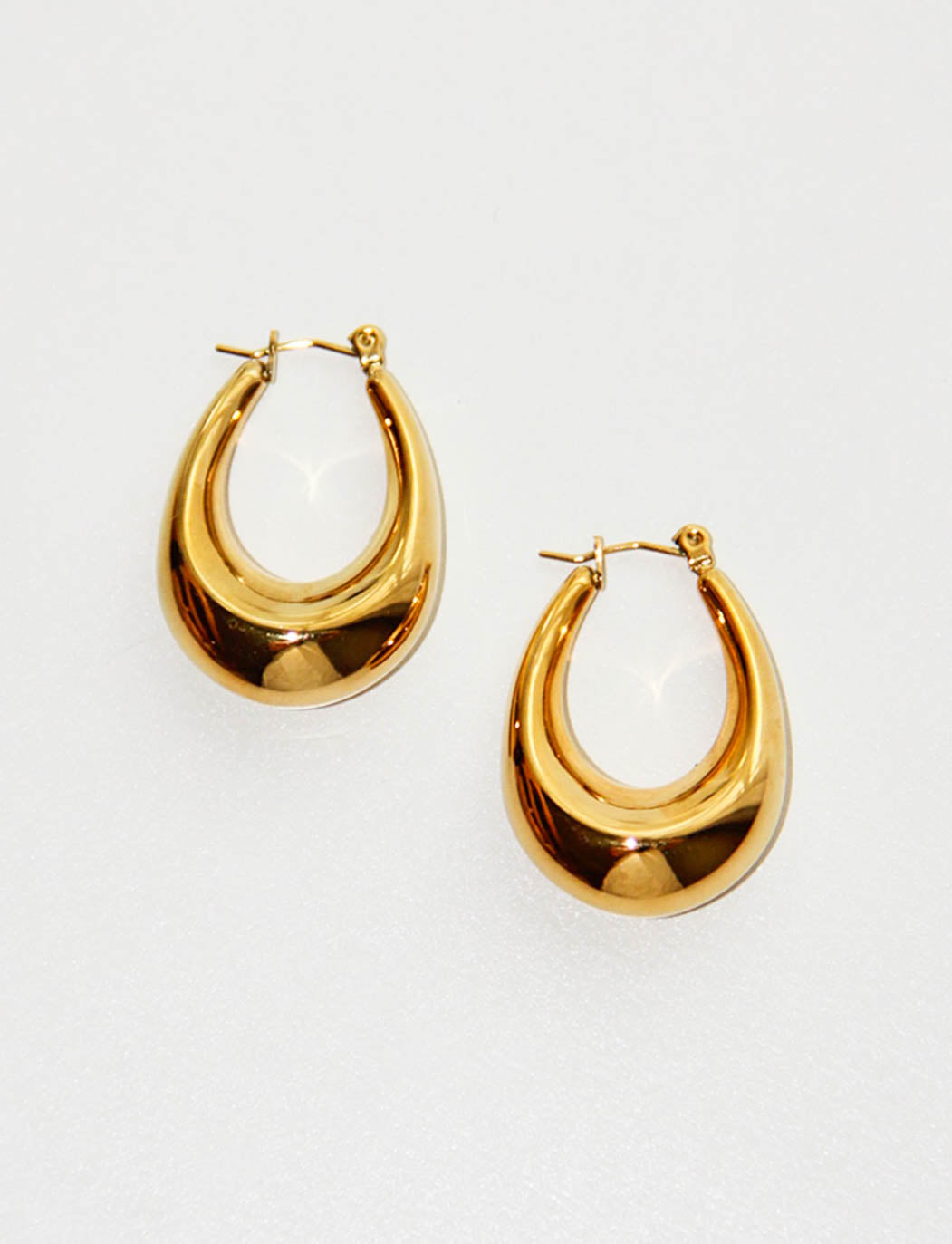 Gold Oval Chunky Hoop Earrings