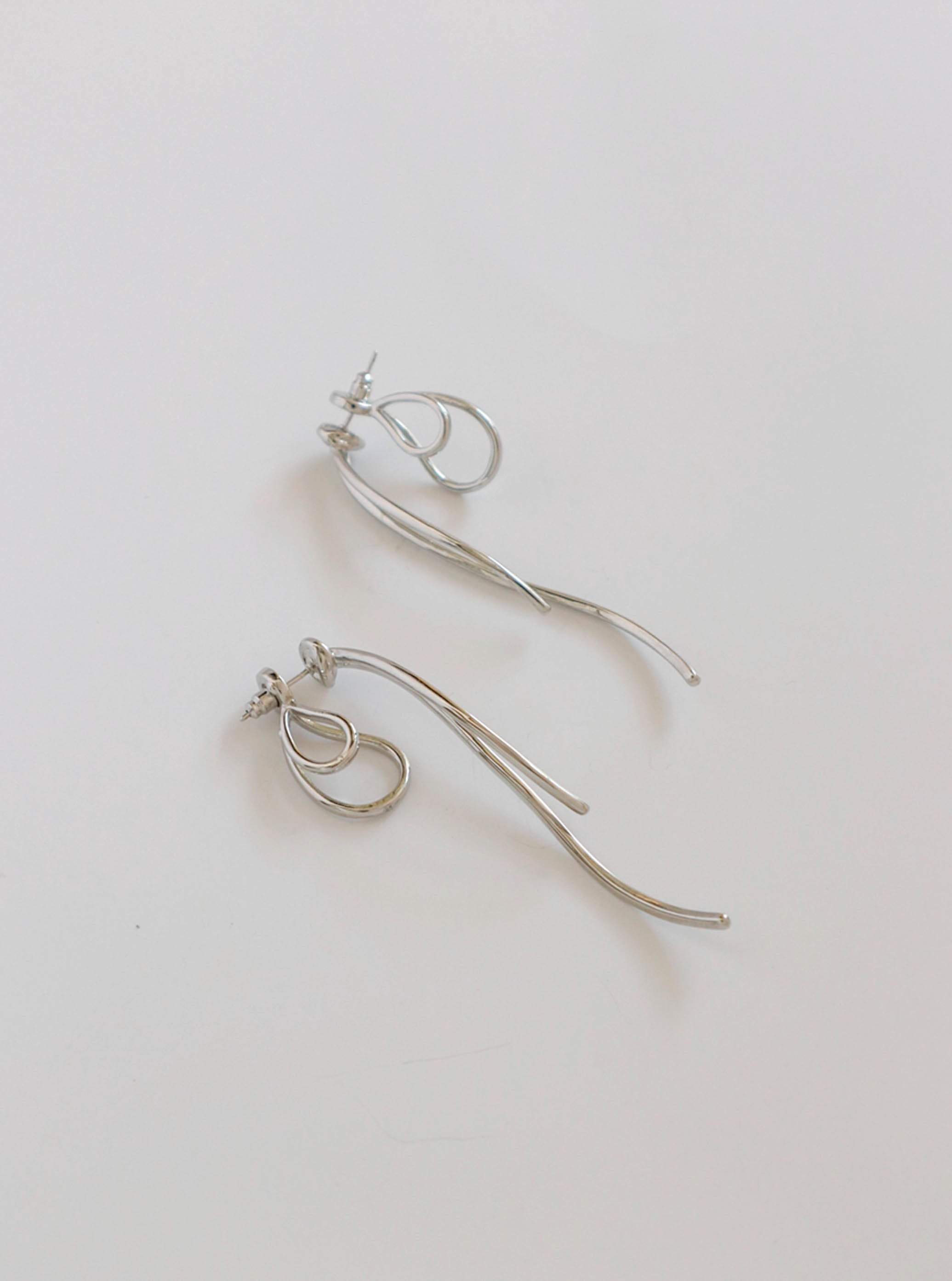 Silver Ribbon Knot Link Drop Earrings