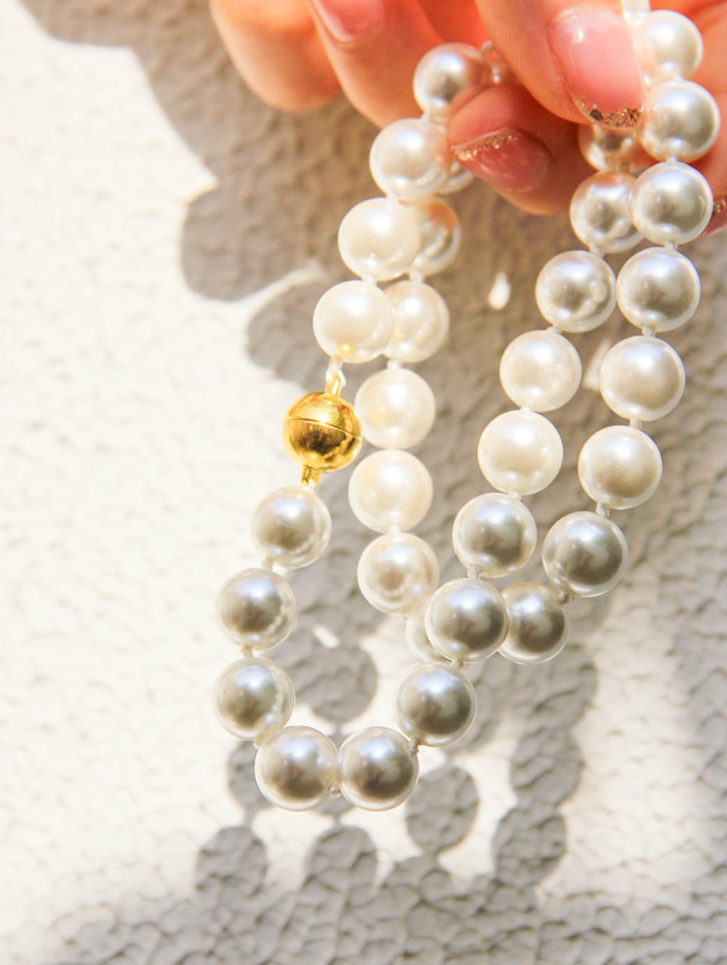 White Shell Pearls Choker Necklace