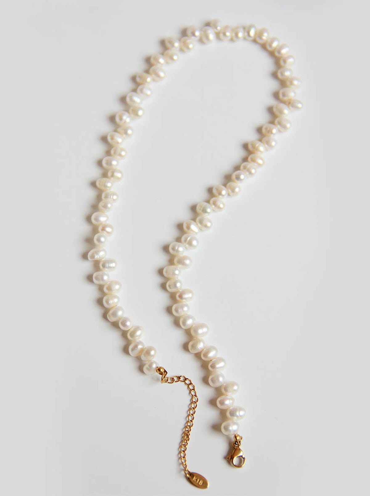 White Natural Baroque Pearls Necklace