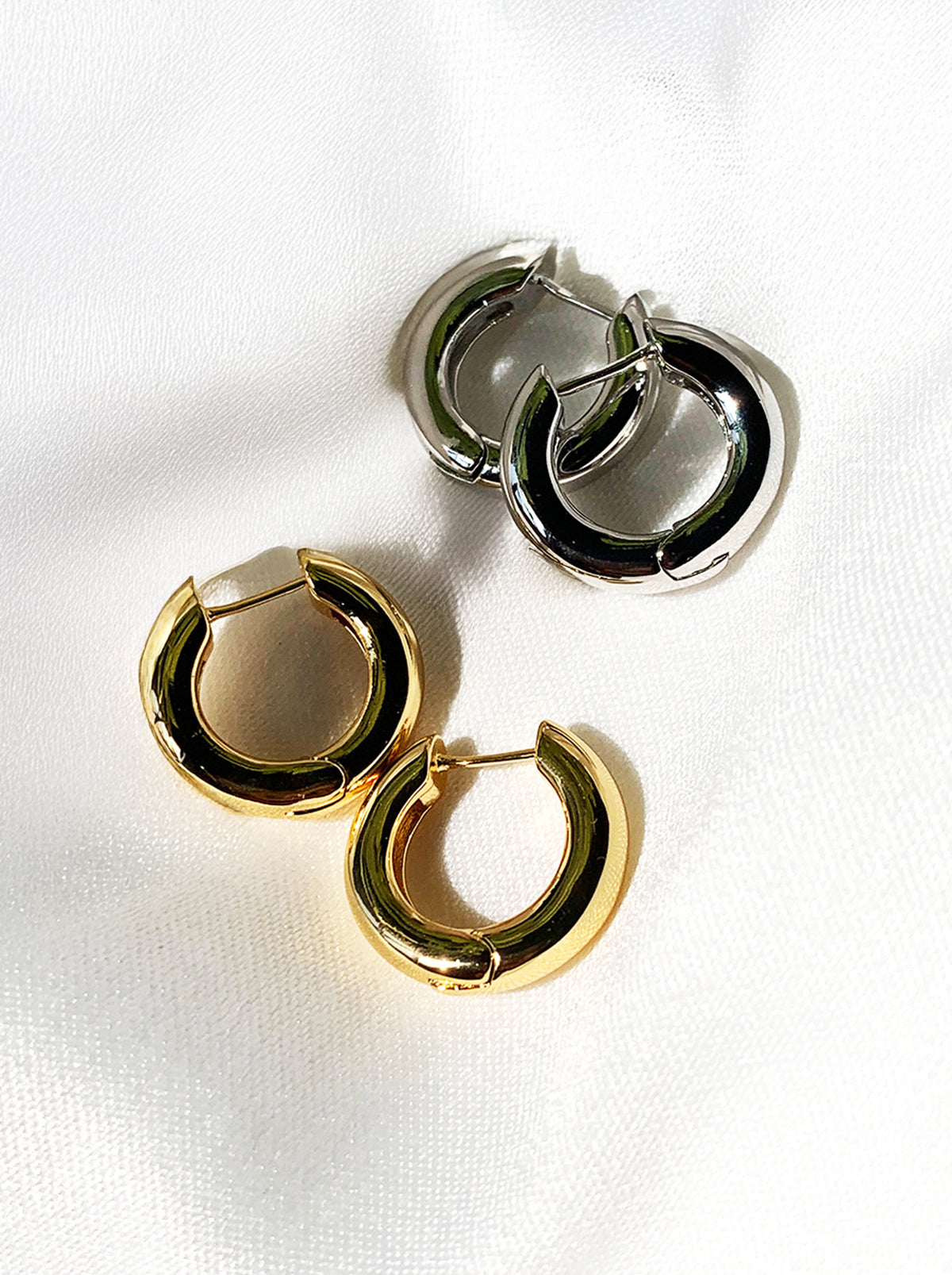 Gold/ Silver Huggie Hoop Earrings