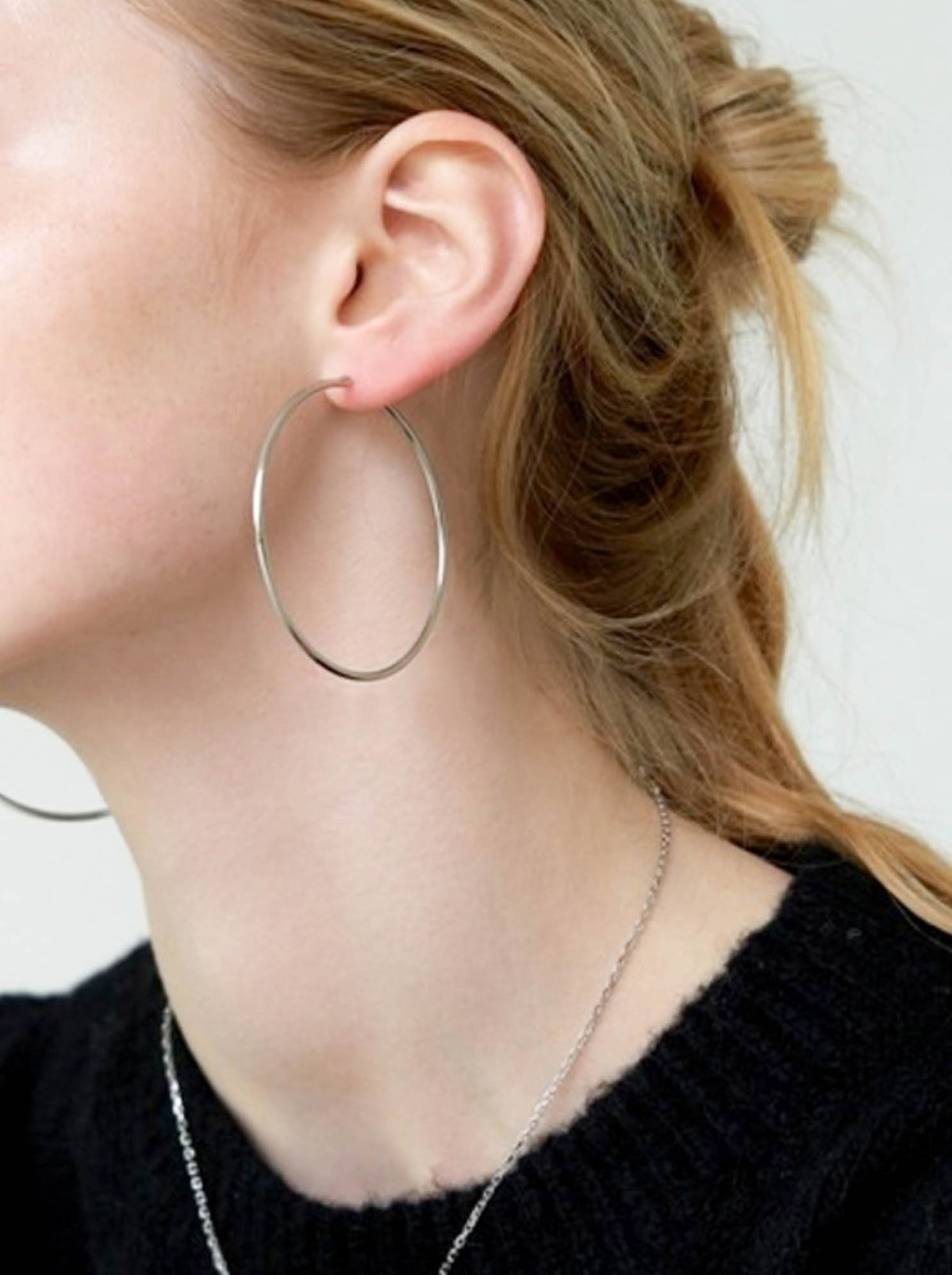 Simple Silver Hoop Earrings