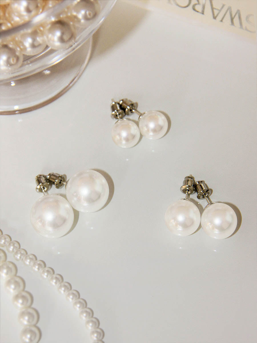 White Swarovski Artificial Pearl Stud Earrings