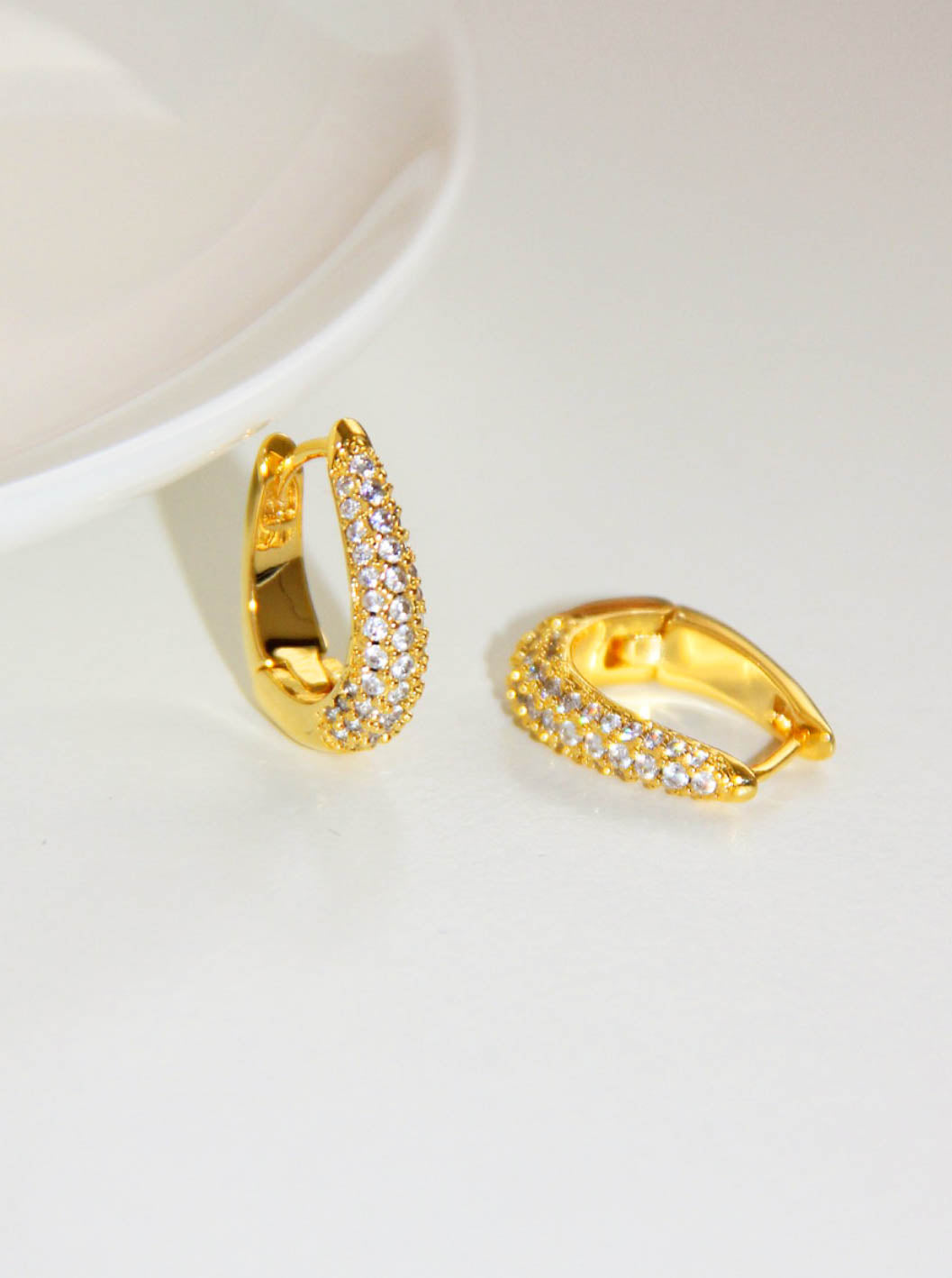 Gold Cubic Zirconia Rhinestones Hoop Earrings