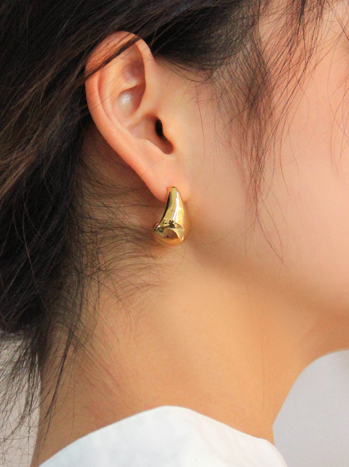 Gold/ Silver Teardrop Stud Earrings