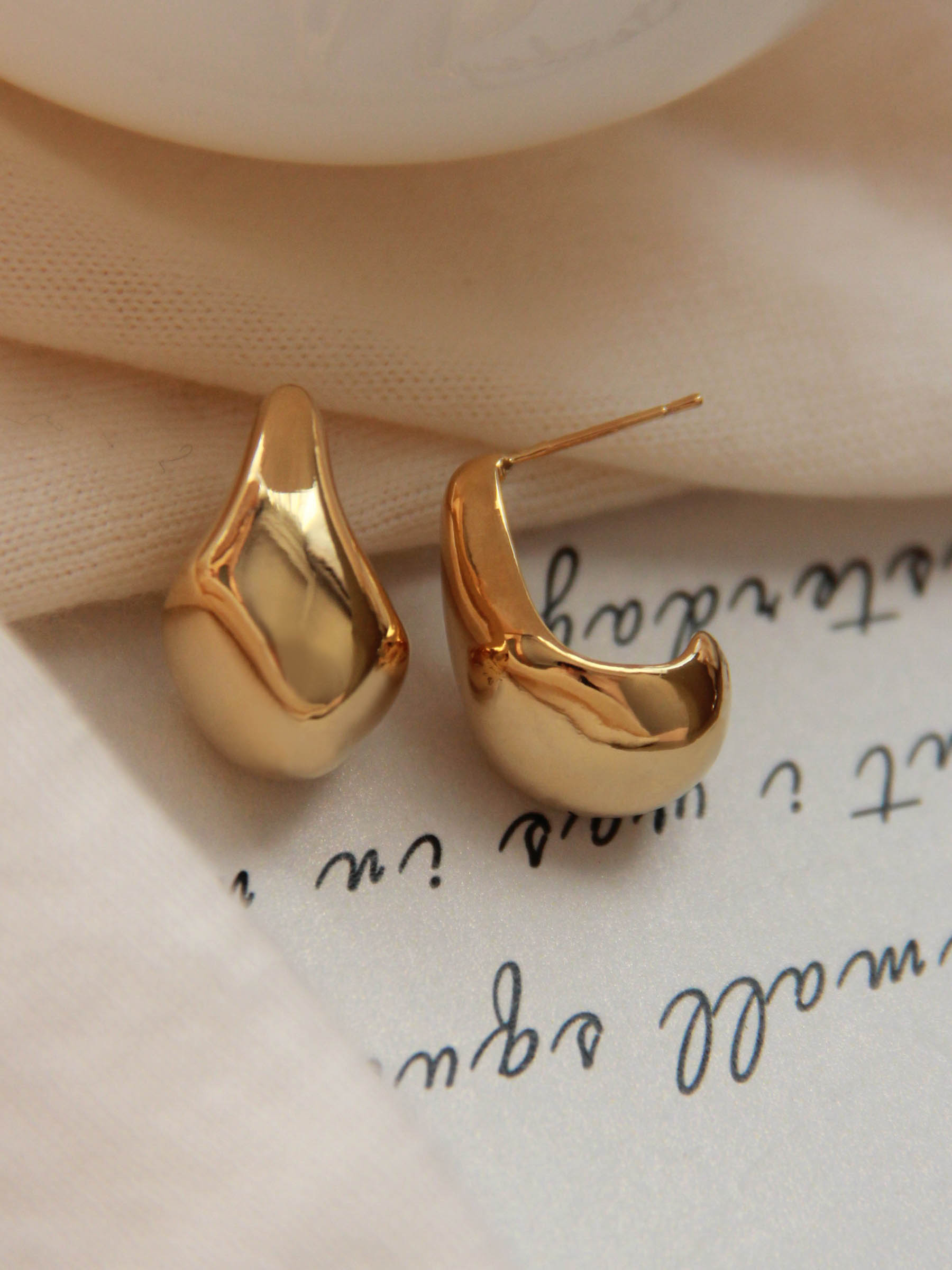 Gold/ Silver Teardrop Stud Earrings