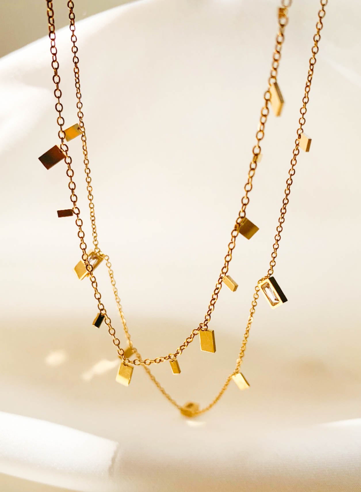 Gold Rectangle Pendant Chokers Chain Necklace