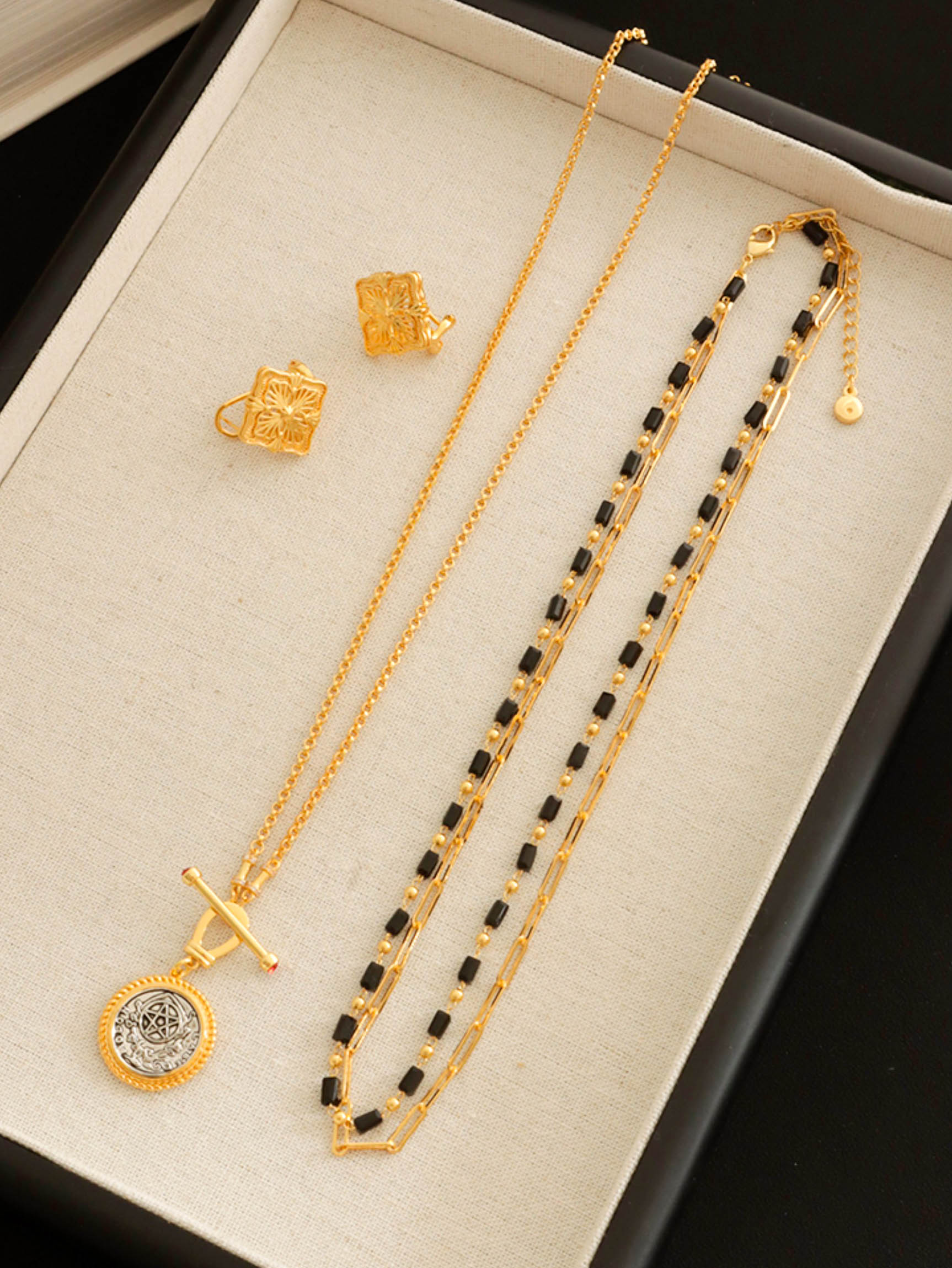 Gold Black Double Layer Chain Necklace