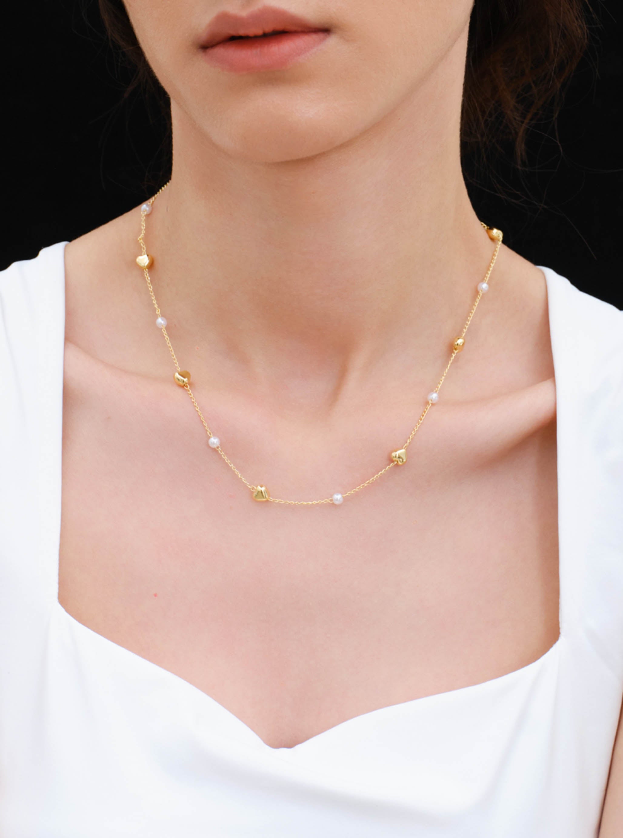 Gold Heart White Faux Shell Pearl Chain Necklac